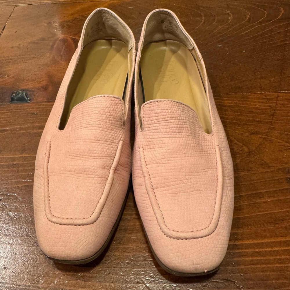 Franco Sarto‎ Pink Loafers- Size 6